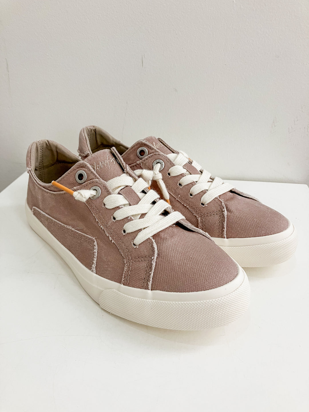 BLOWFISH MARTINA TOO CANVAS SLIP ON SNEAKER - FAWN