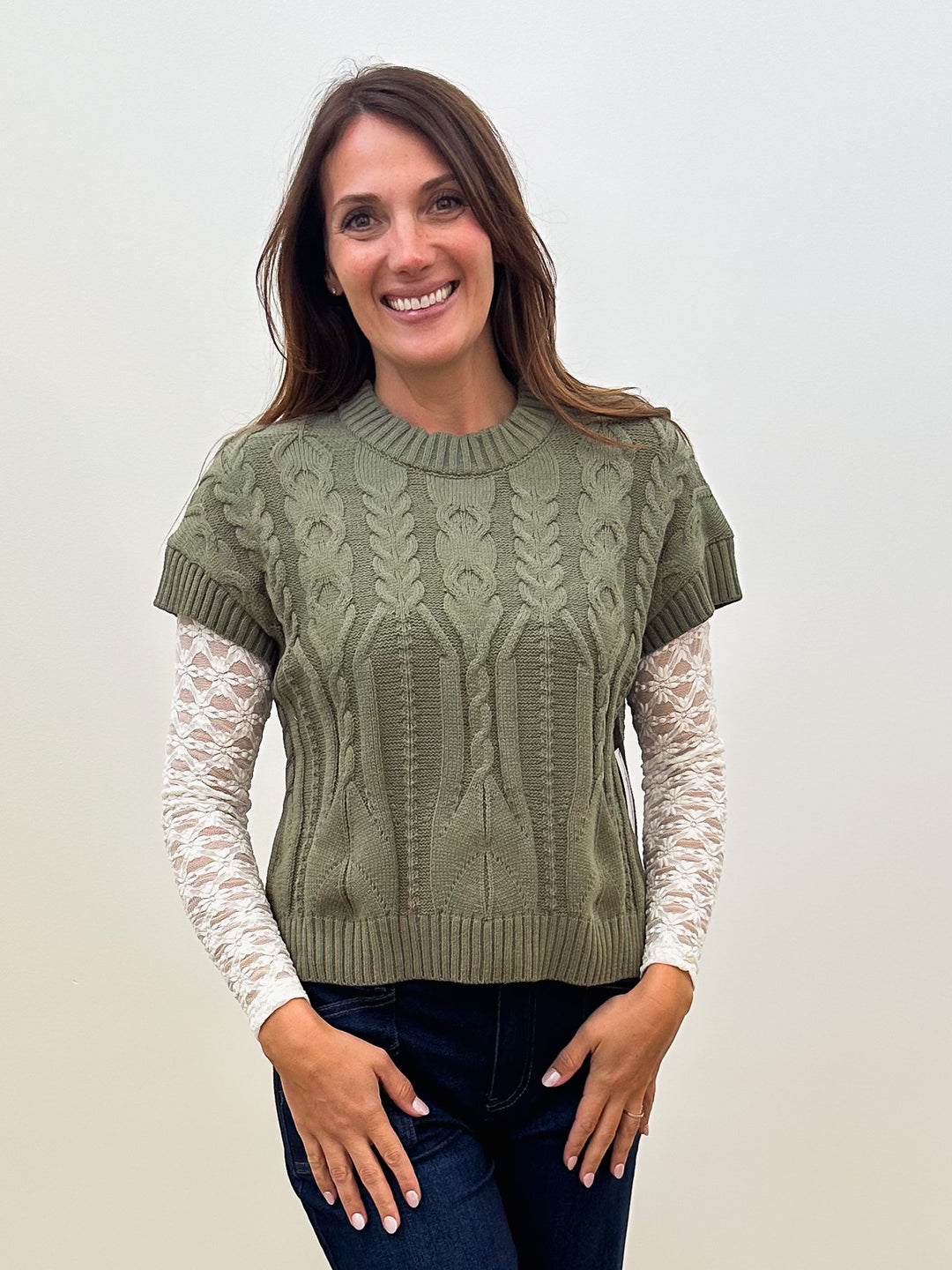 SHORT SLEEVE DROPPED SHOULDER CABLE KNIT SWEATER - OLIVE