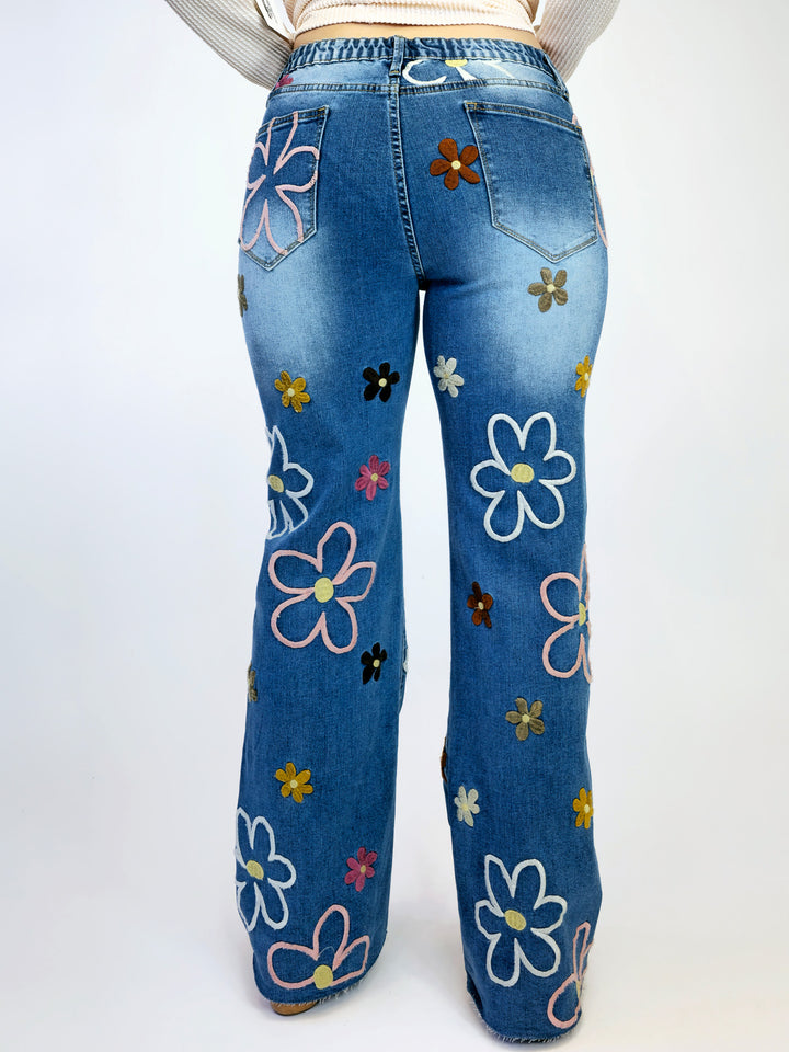 FLOWER EMBROIDERY DENIM PANTS - DENIM