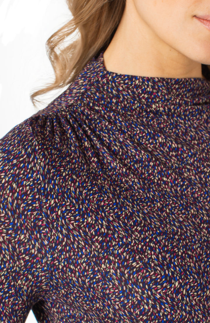 LONG SLEEVE MOCK NECK KNIT TOP W/SHIRRING - WINE BERRY