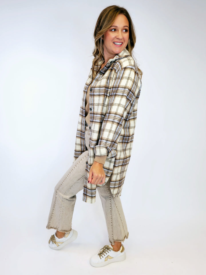 LONG SLEEVE DUSTER FLANNEL SHACKET  - CREAM