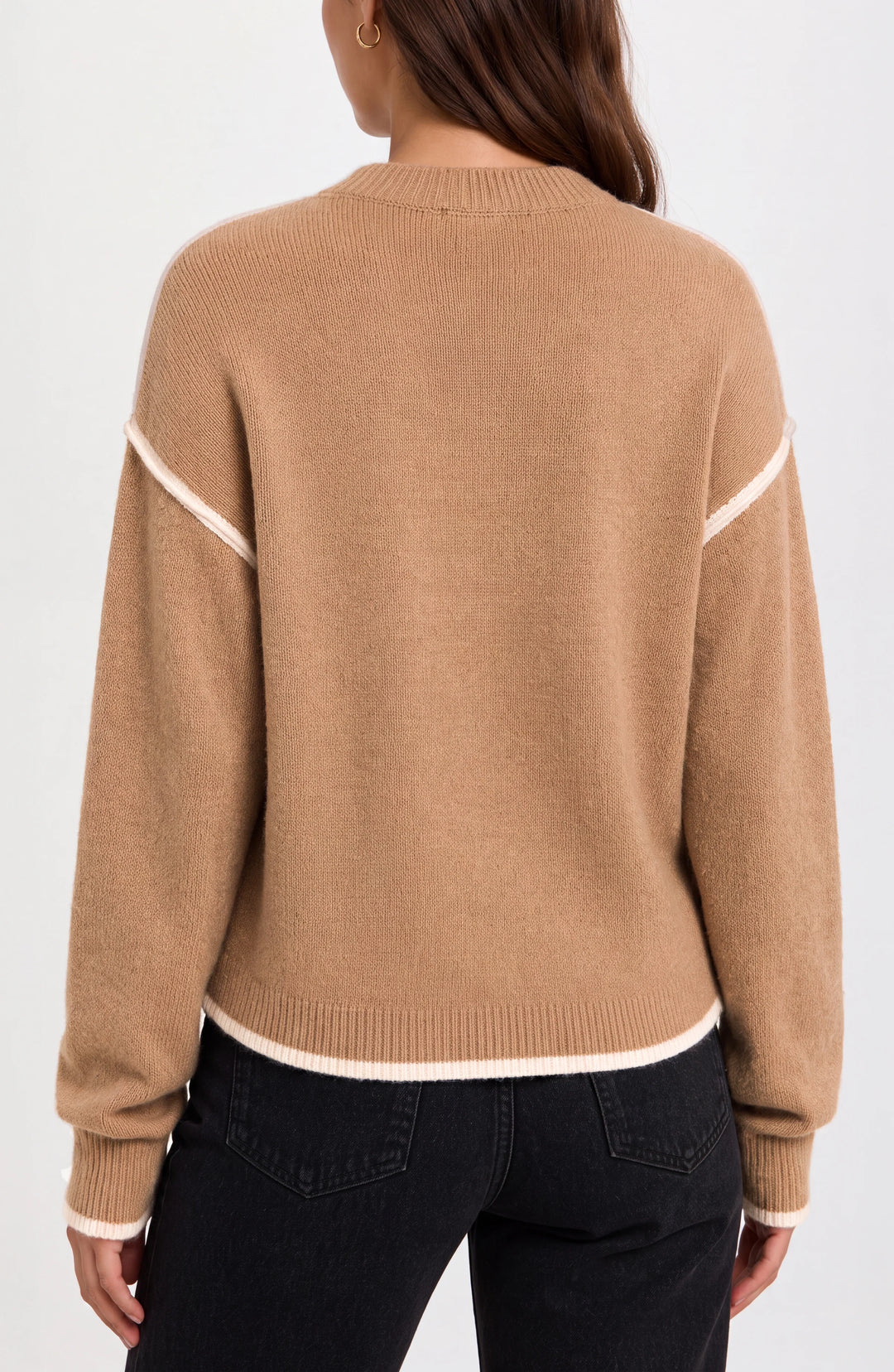 PETITE L/S CREW NECK SWEATER W/TULIP HEM - CAMEL W/CREAM