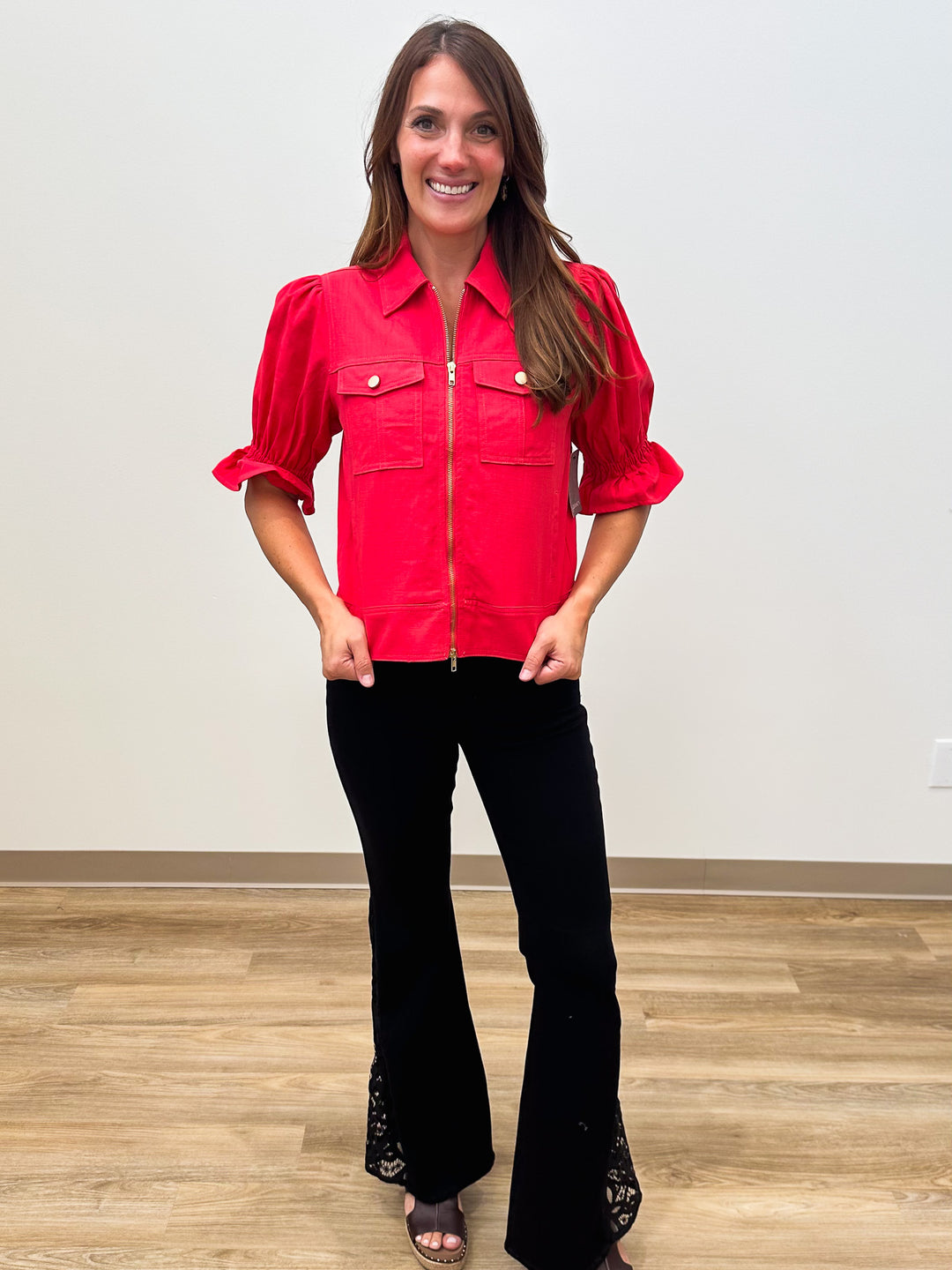 SELINE PUFF SLEEVE COLLARED ZIPPER FRONT JACKET - RED