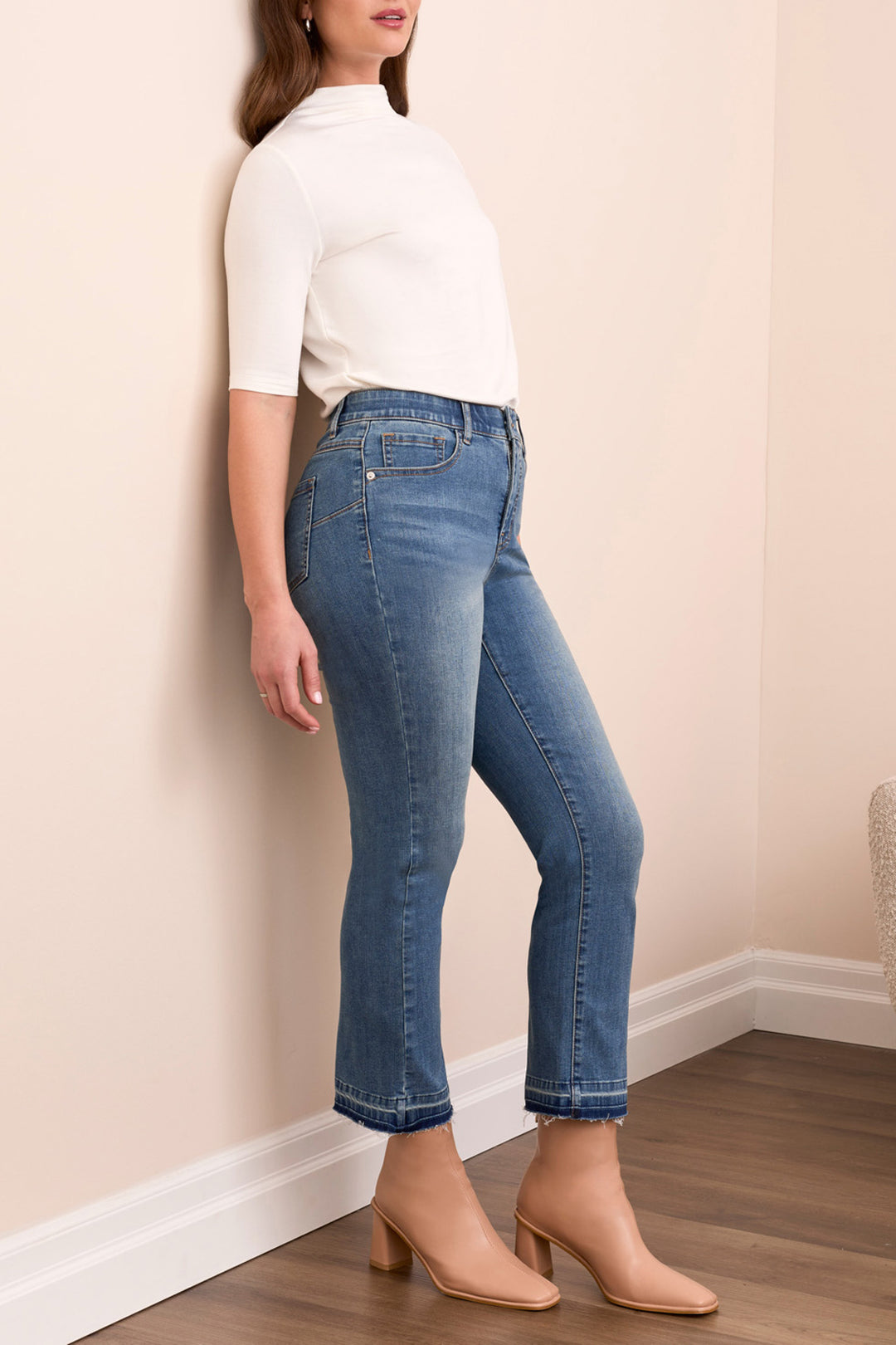 SOPHIA CURVY MICRO FLARE JEANS - TRUE VINTAGE