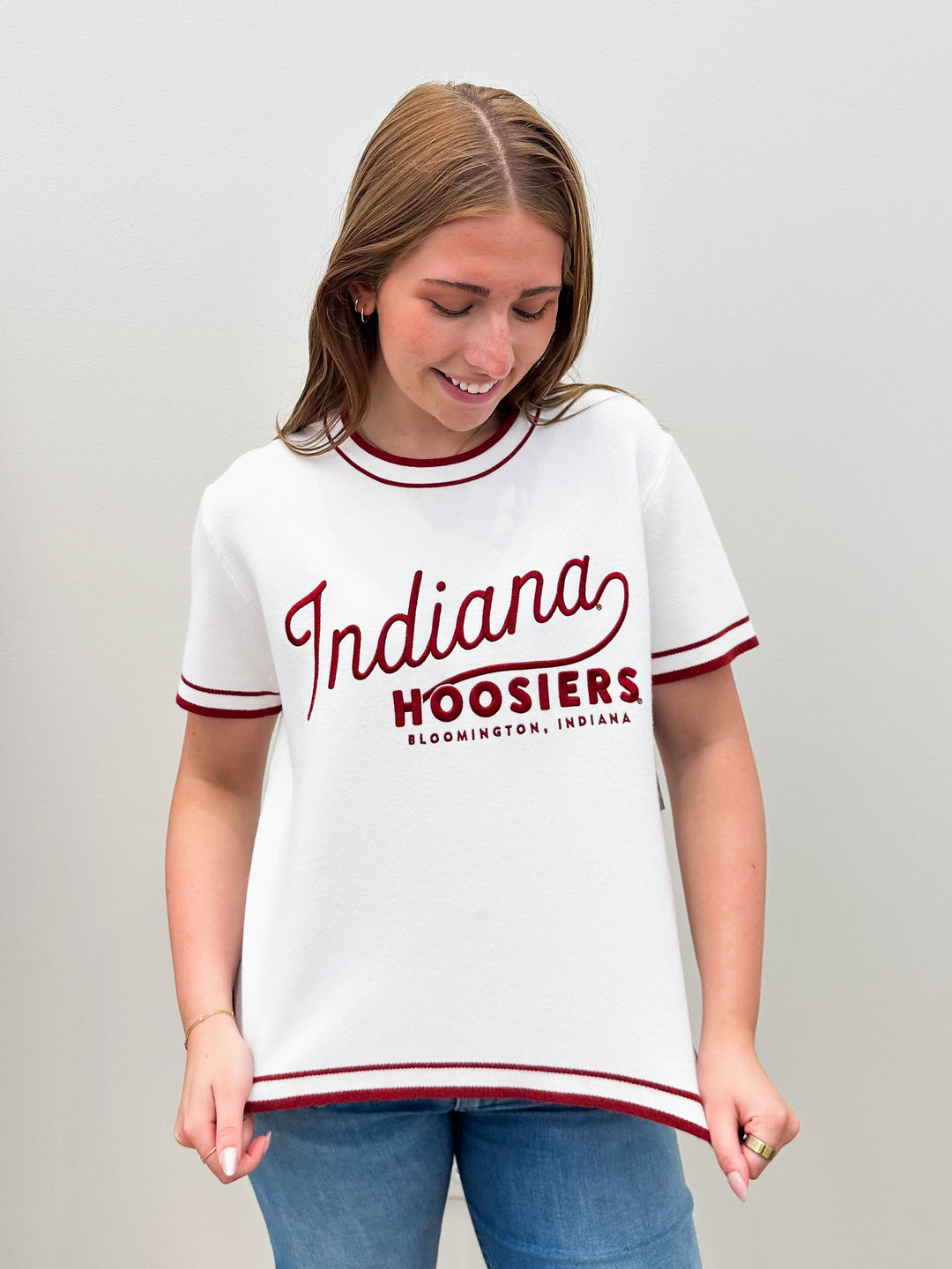 IU CLASSIC LUXE SWEATER TEE - CRIMSON/WHITE