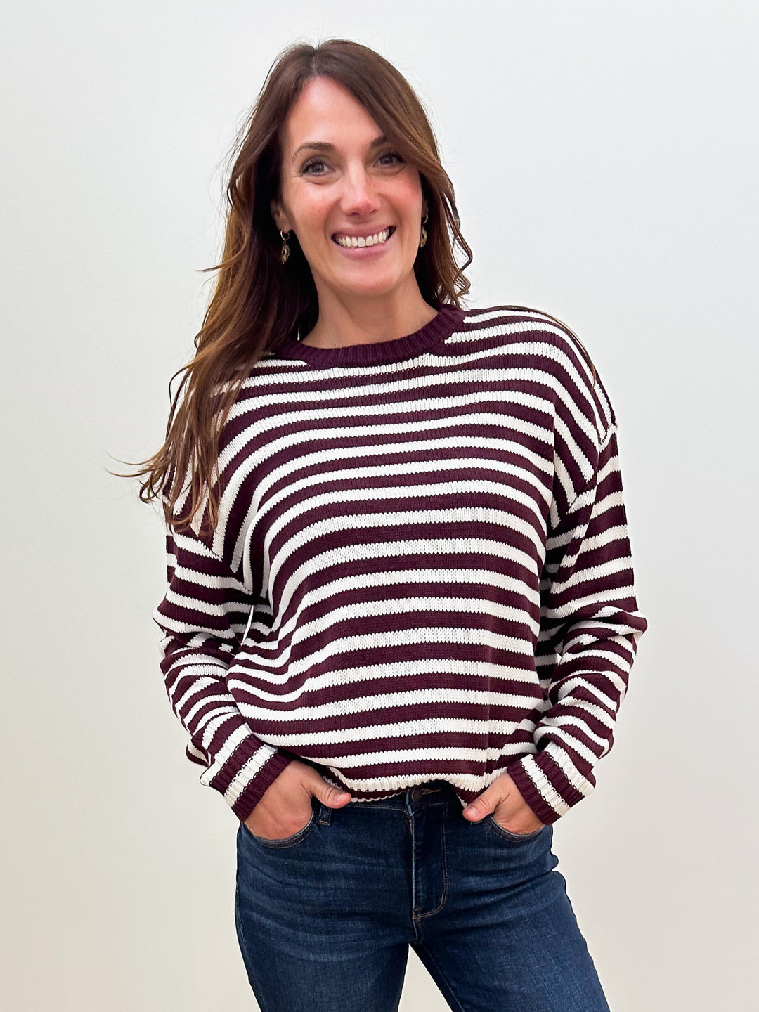 L/S STRIPED CREW NECK SWEATER - DARK CHERRY
