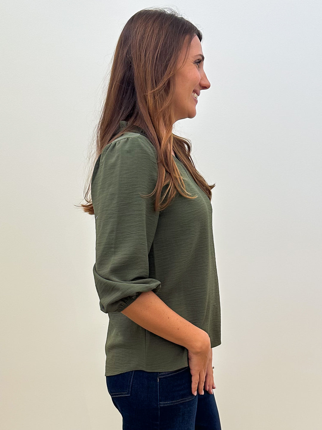 3/4 SLEEVE V-NECK RUFFLE COLLAR BLOUSE - OLIVE