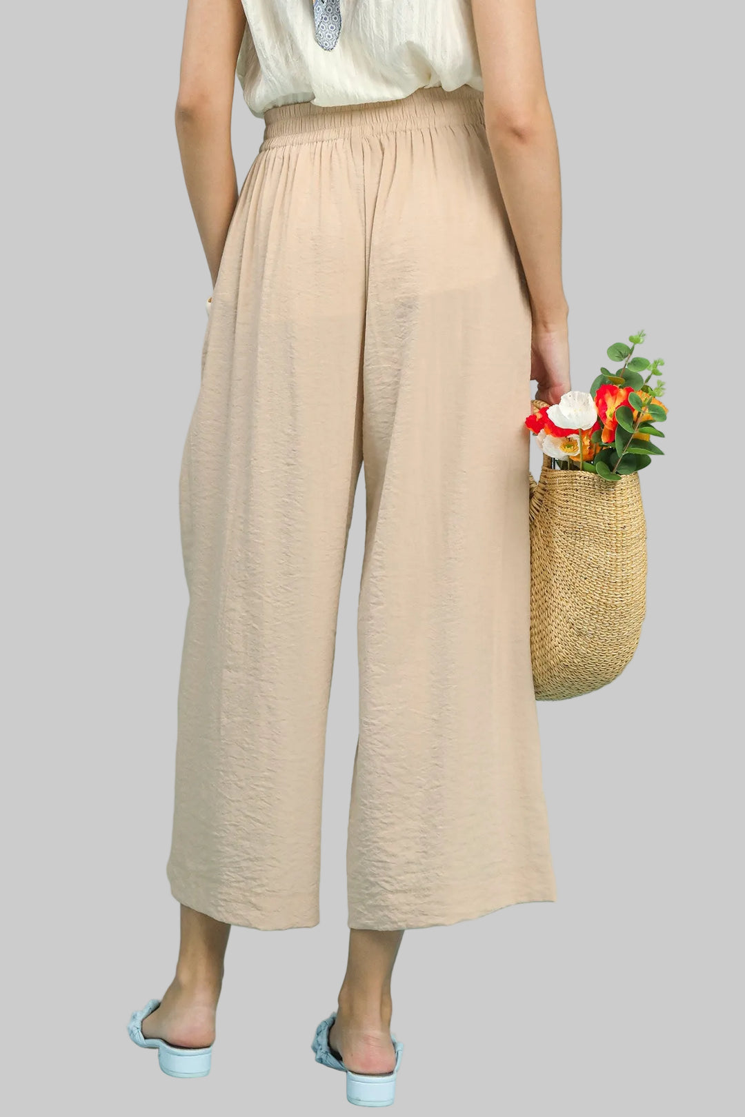 SOLID PLEAT WIDE LEG CROPPED PANTS - TAN