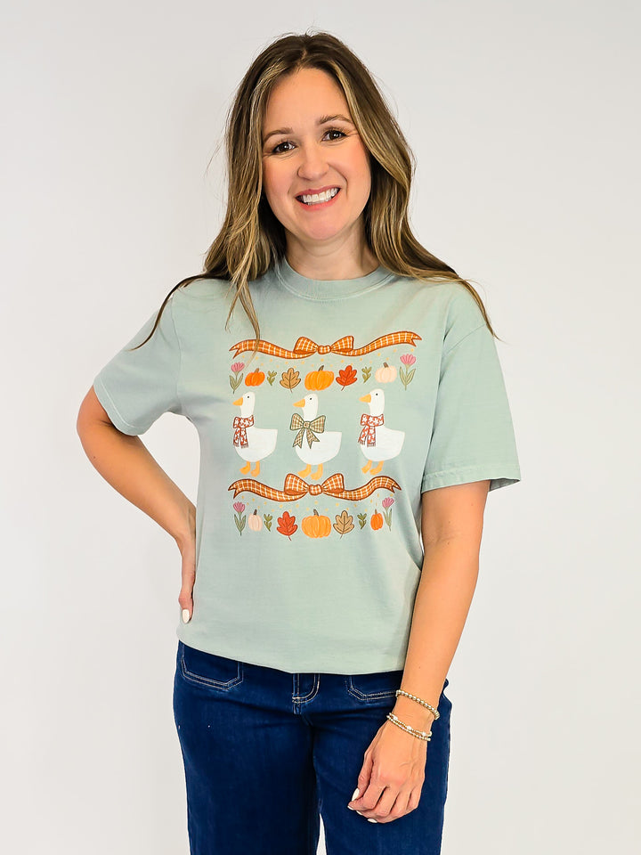 DASH FORWARD FALL GOOSE SHORT SLEEVE TEE - BAY