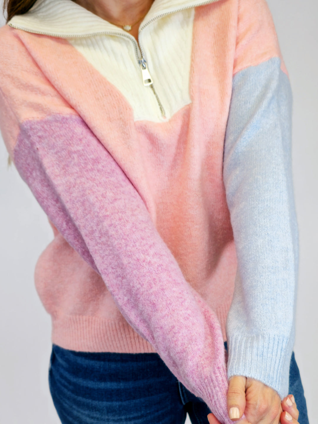 ZIP UP COLLAR PULLOVER SWEATER W/COLORED SLEEVES - PINK