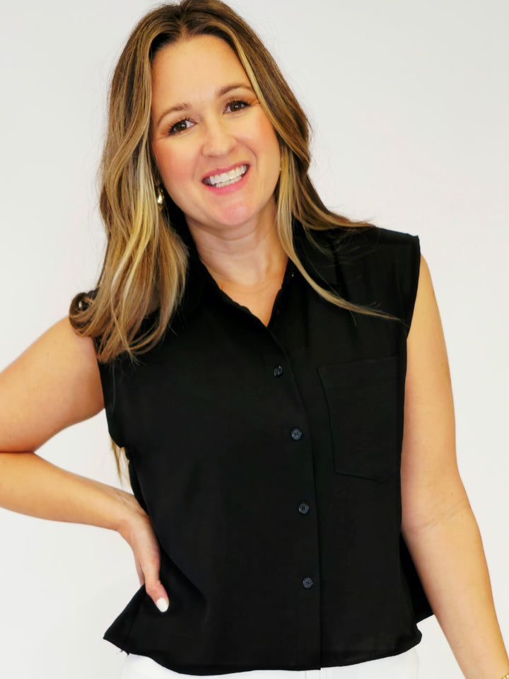 BUTTON FRONT SLEEVELESS COLLARED TOP - BLACK