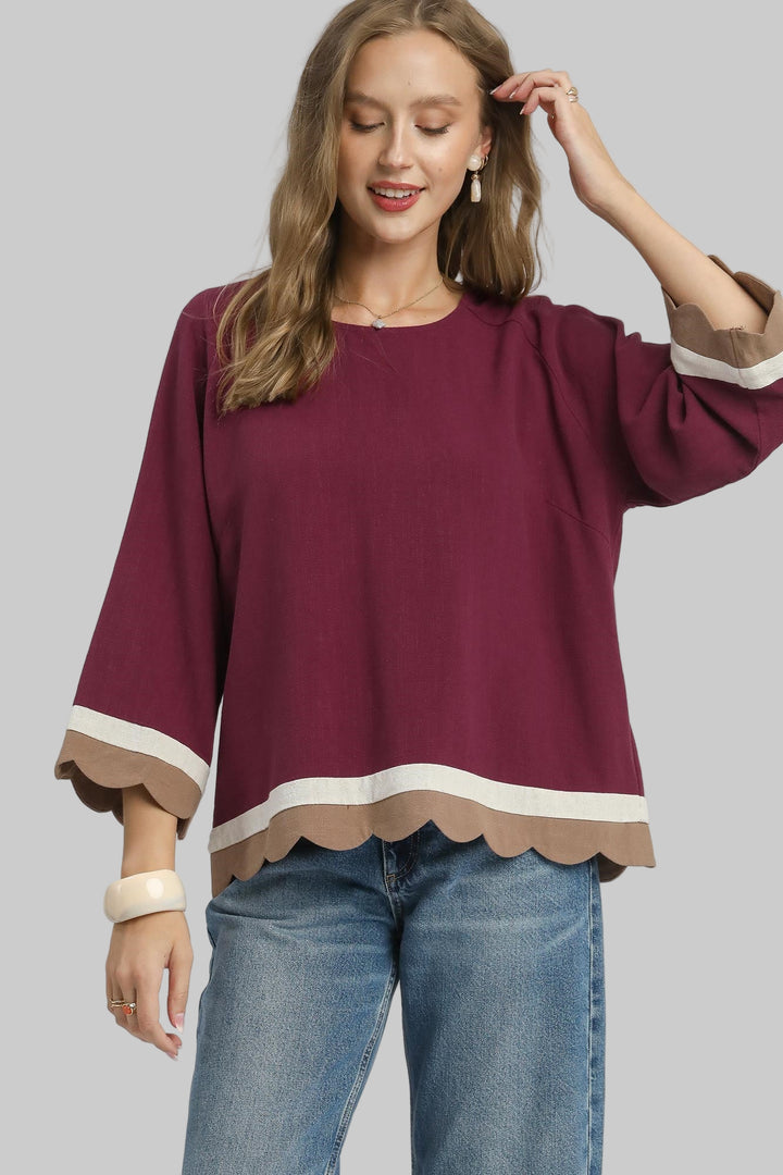 SCALLOPED HEM COLOR BLOCK TOP - MERLOT