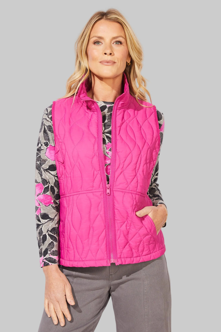 WAVE QUILT SUMMIT VEST - FUCHSIA