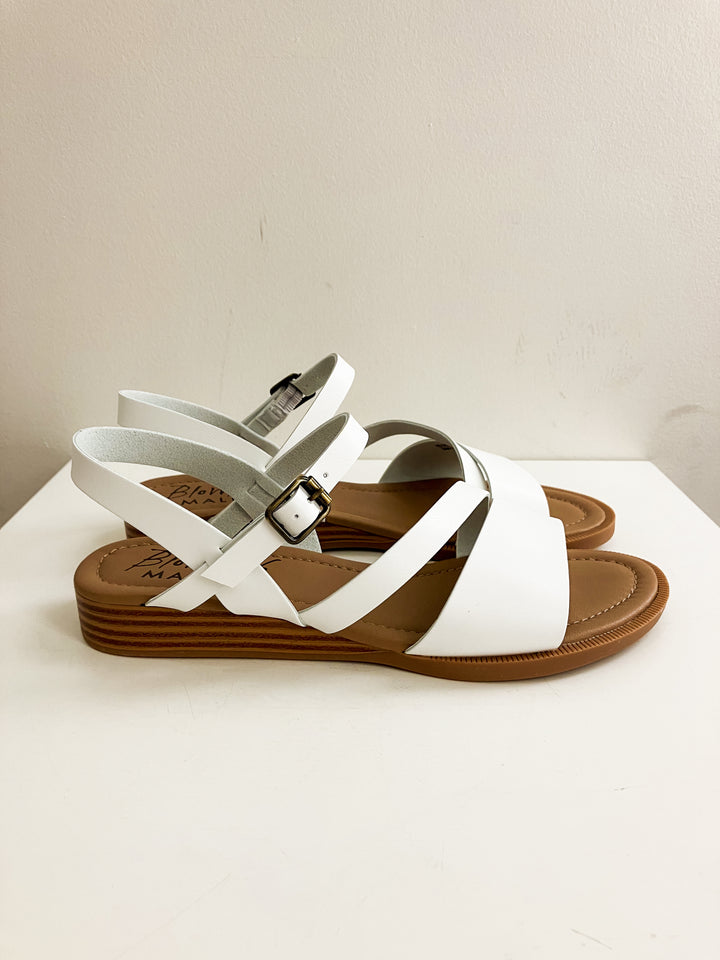 BLOWFISH ARROW STRAPPY FLAT SANDAL - WHITE