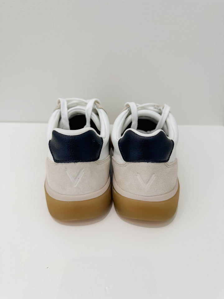 VIONIC CITY WALK LEATHER SHOES - WHITE/BLACK