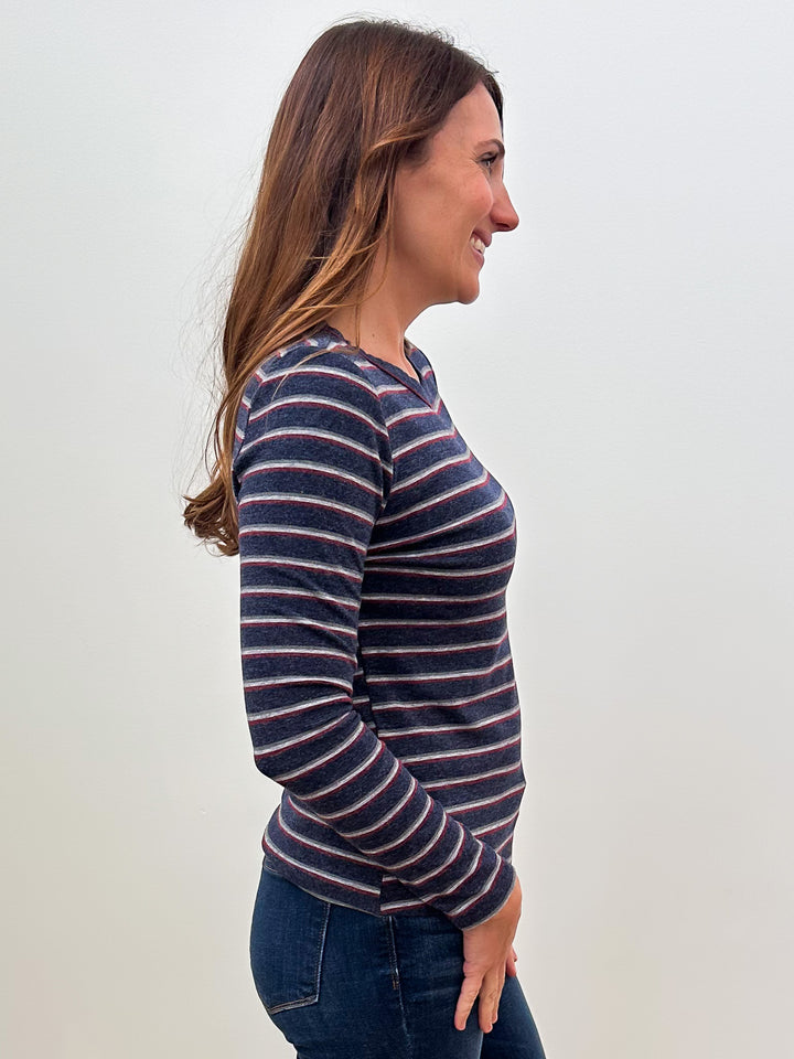 LONG SLEEVE BASIC STRIPED TOP - NAVY