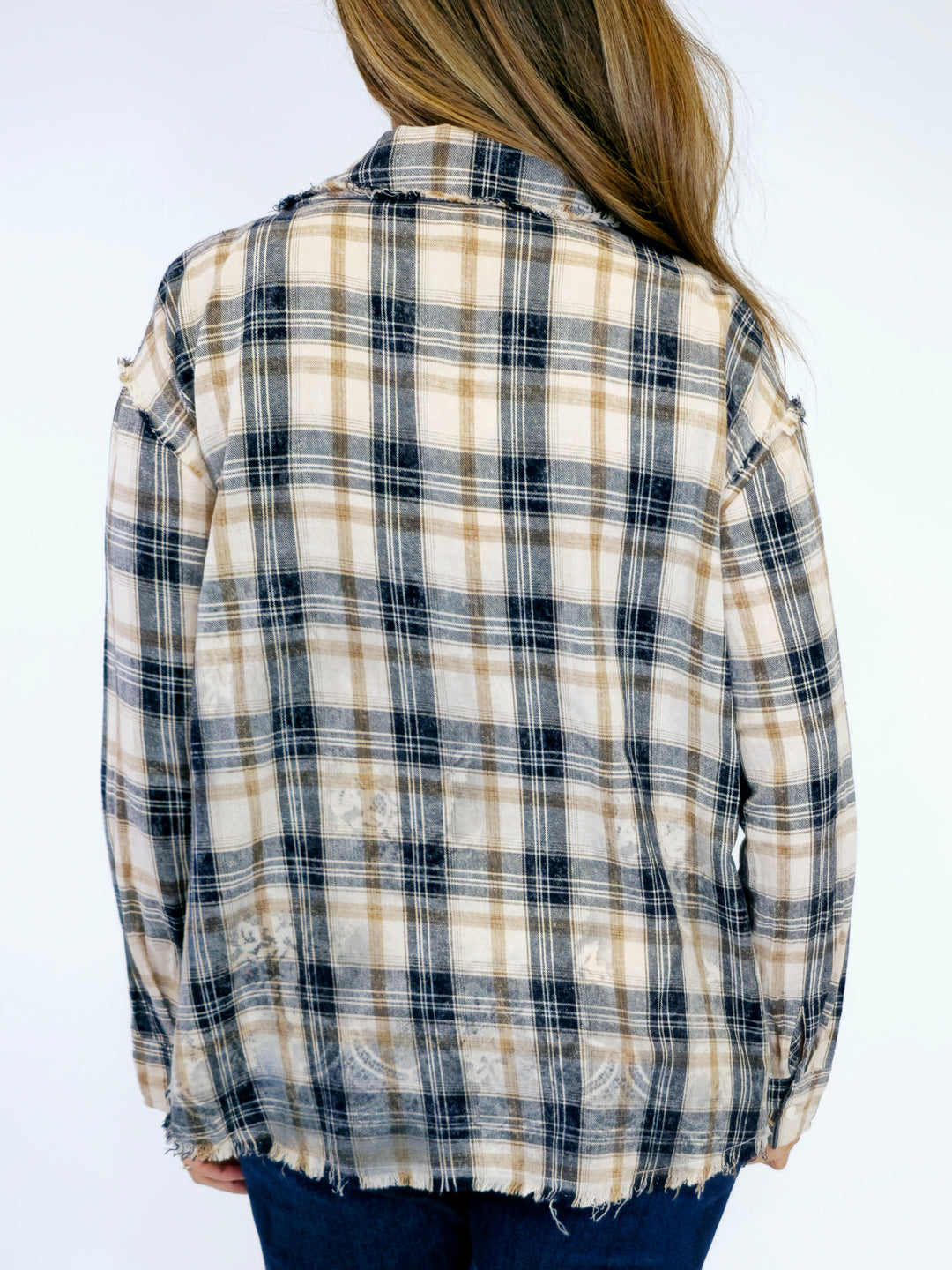 COLLARED PLAID BUTTON UP SHACKET - WASHED NAVY