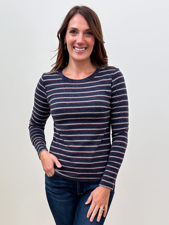 LONG SLEEVE BASIC STRIPED TOP - NAVY