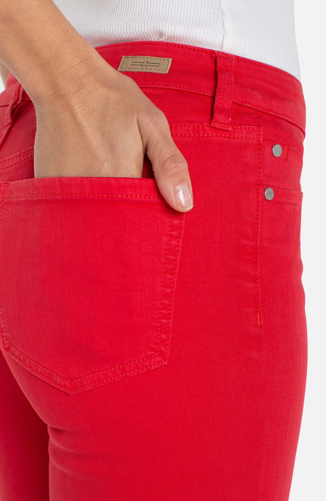 HANNAH CROPPED FLARE W/SLIT HEM 25.5" INSEAM - CHERRY ROSE