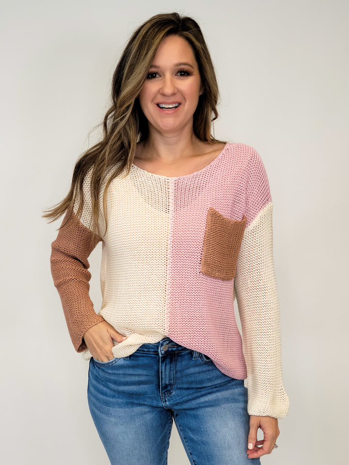 LOOSE KNIT COLOR BLOCK SWEATER - IVORY/BLUSH
