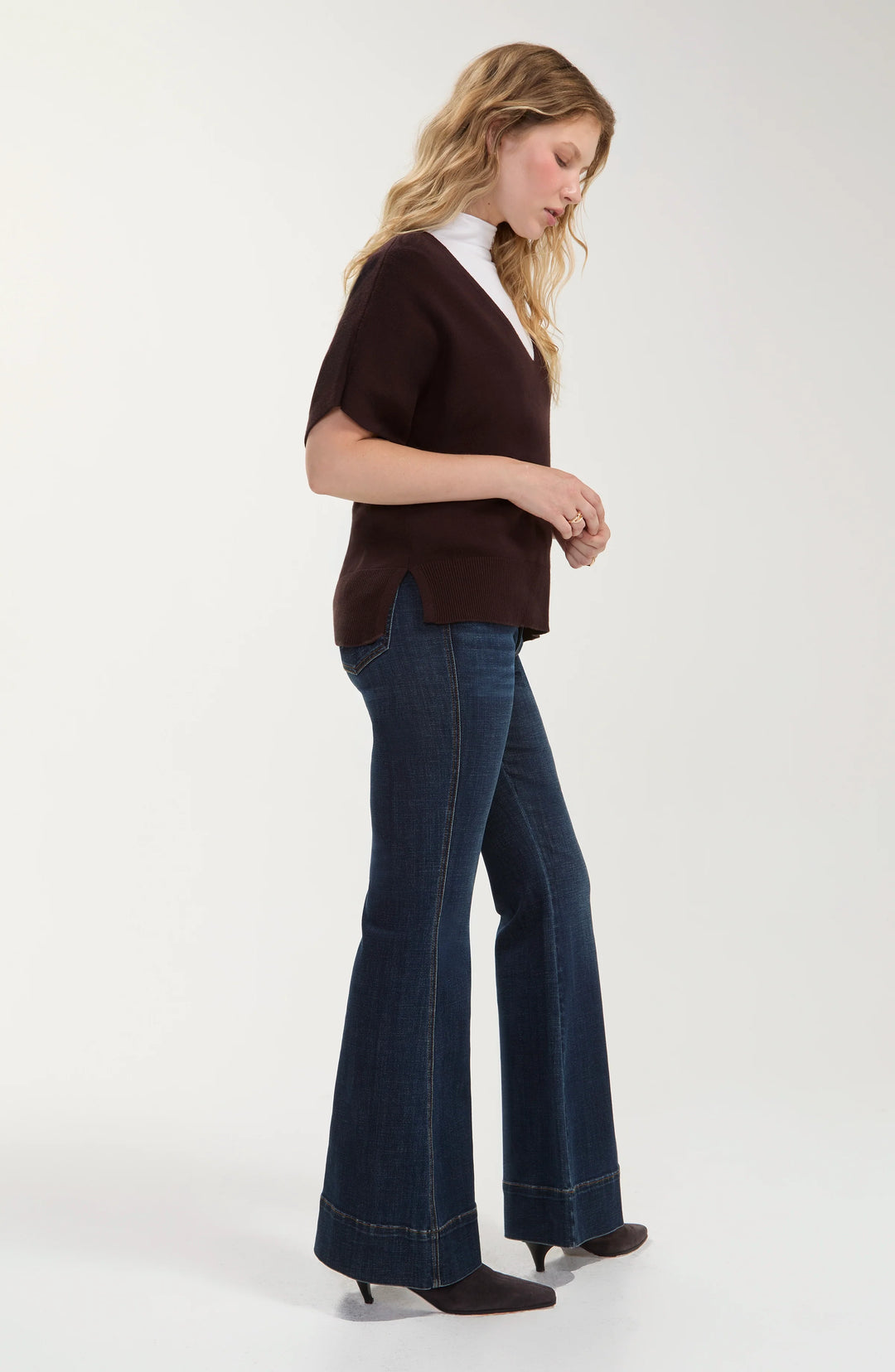DOLMAN SHORT SLEEVE POPOVER SWEATER W/STEP - JAVA