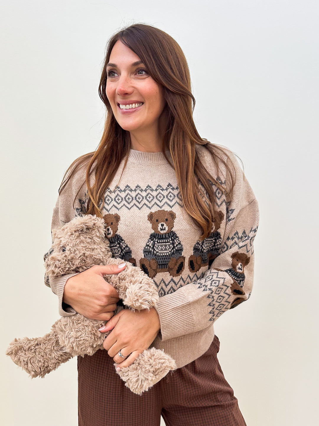 L/S BEAR MOTIF KNIT SWEATER - KHAKI