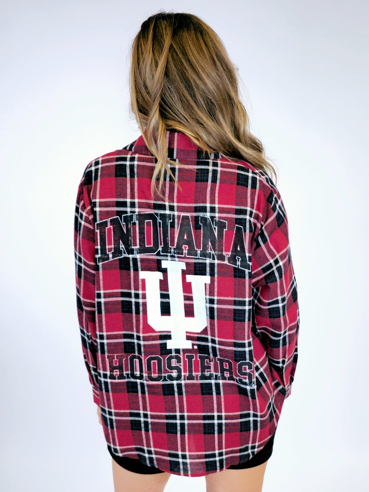 IU OVERSIZED PLAID BUTTON UP - RED/BLACK/WHITE