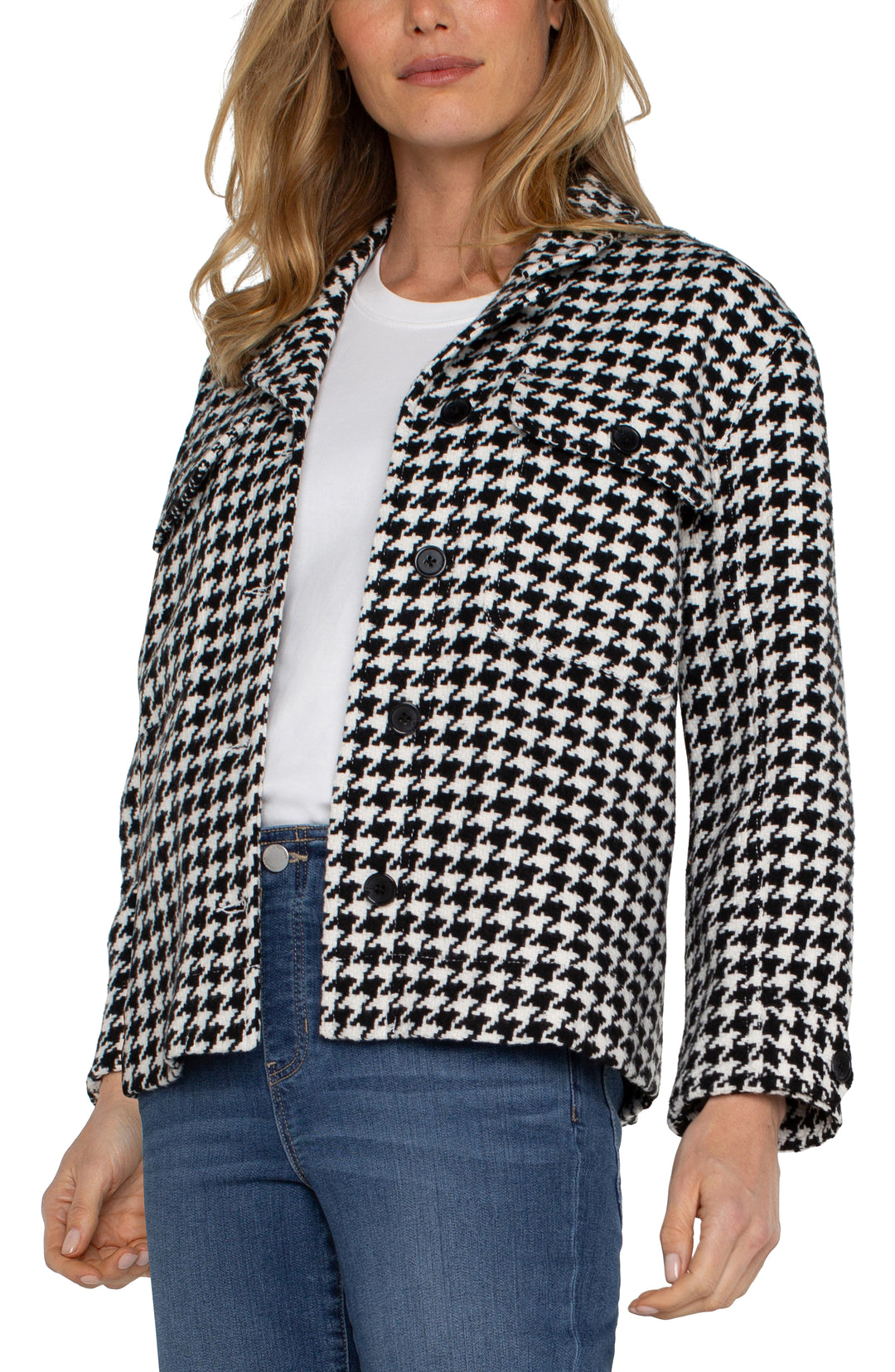 BOXY SHACKET W/SIDE SLITS - BLACK/WHITE HOUNDSTOOTH