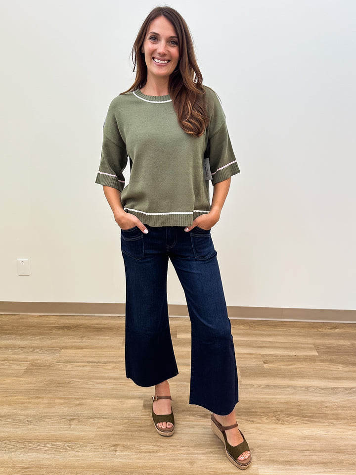 HALF SLEEVE CONTRAST SWEATER - OLIVE