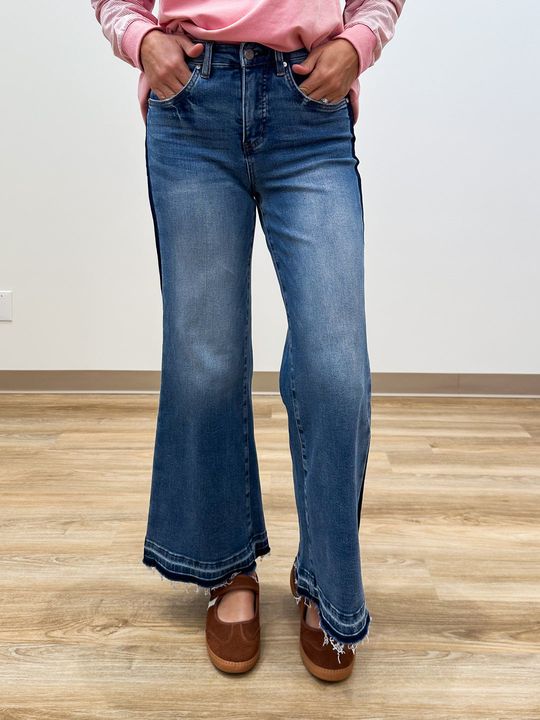 BAYEAS MR NEW YORK WIDE LEG JEANS - TRAPPIST - 30" INSEAM