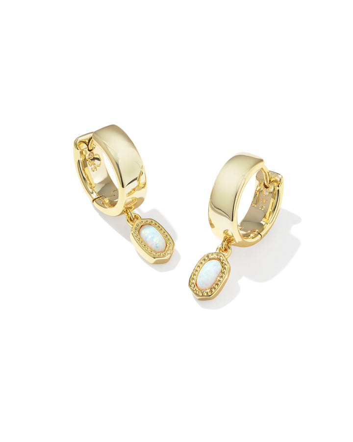 KENDRA SCOTT MINI ELLIE WIDE HUGGIE EARRINGS - GOLD BRIGHT WHITE OPAL