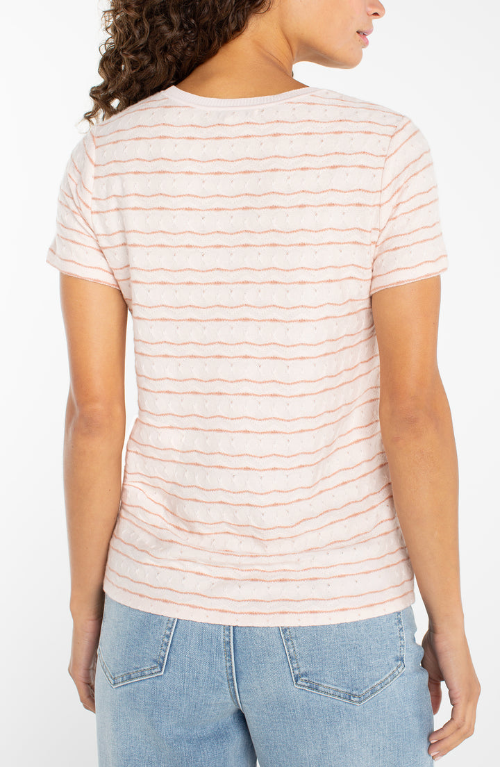 SHORT SLEEVE CREW NECK KNIT TEE - PINK WAVY STRIPE