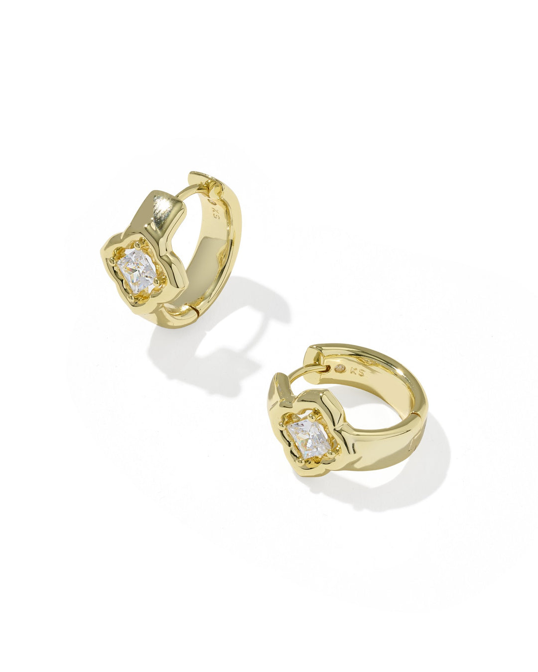 KENDRA SCOTT MALLORY CRYSTAL HUGGIE EARRINGS - GOLD WHITE