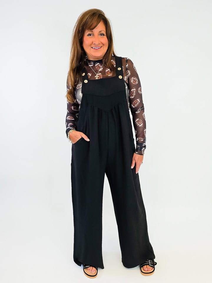 FLOWY POCKET JUMPSUIT W/ BUTTONS - BLACK