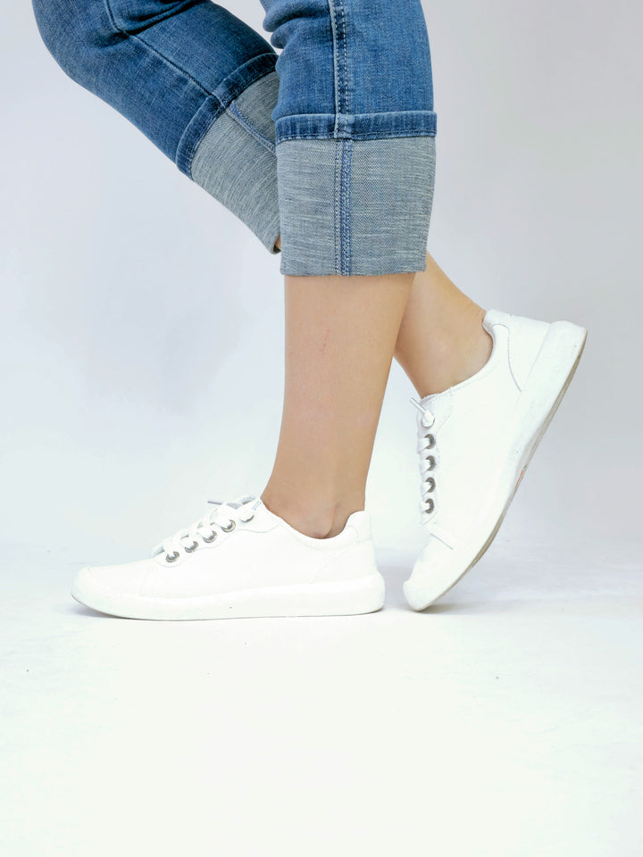 BLOWFISH BOARDWALK SLIP ON SNEAKER - WHITE