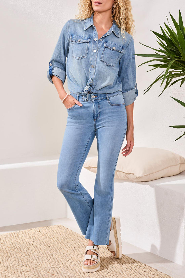 AUDREY HUGGING FLARE JEANS - COASTAL BLUE