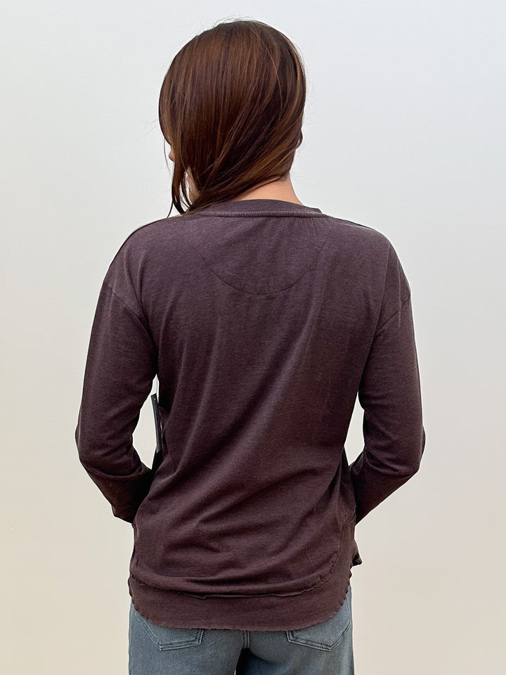 L/S OVERSIZED ROUNDED HEM VINTAGE WASH TEE - ESPRESSO