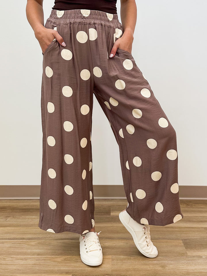POLKA DOT WIDE LEG CROP PANTS - MOCHA