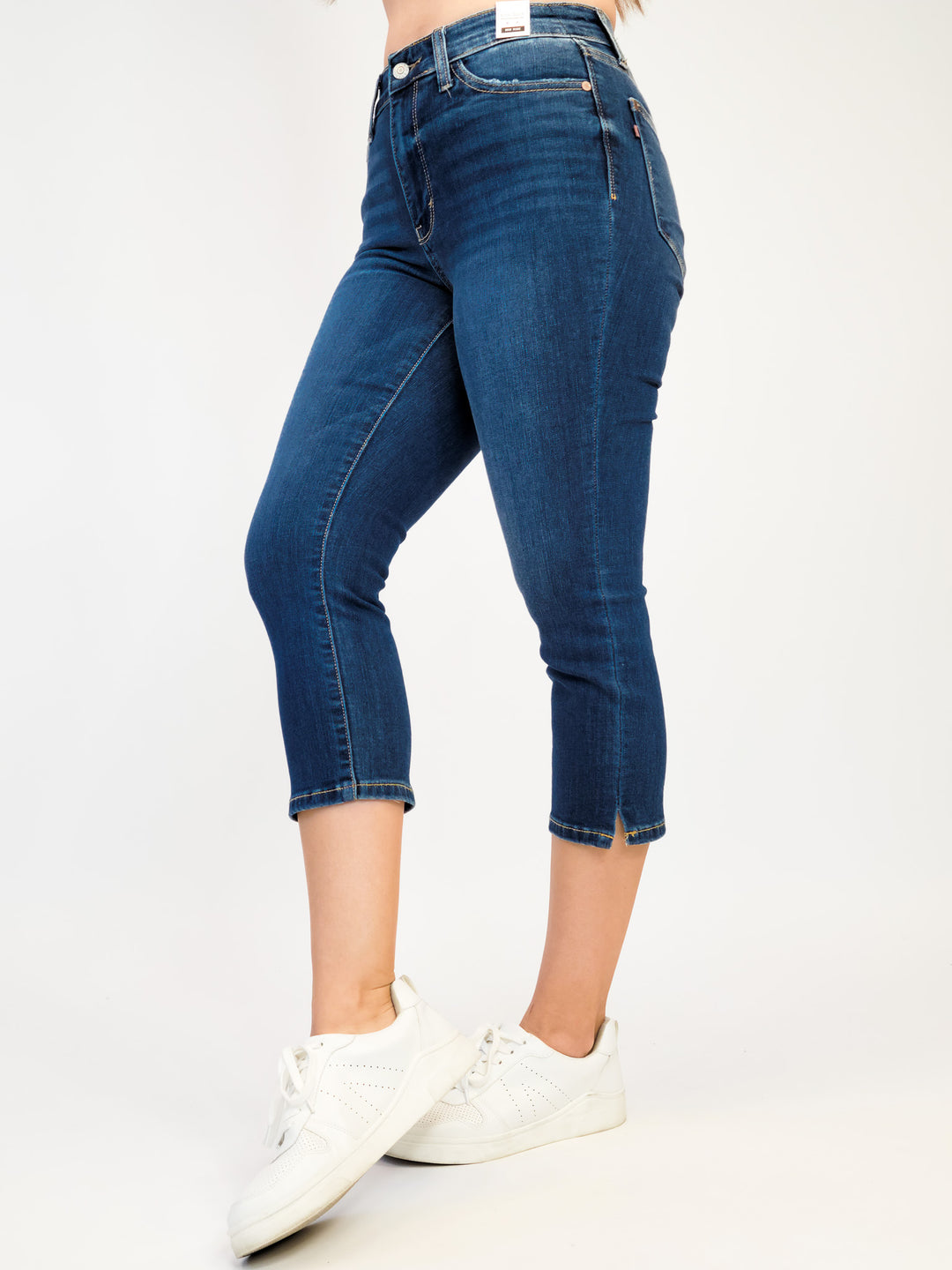 JUDY BLUE MIDRISE CAPRI WITH SIDE SLIT - DARK WASH - 22" INSEAM