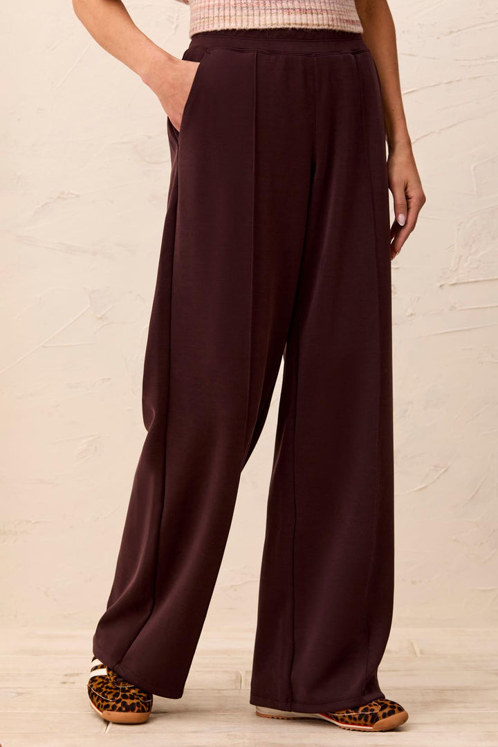WIDE LEG PANT WITH PINTUCKS AND BACK POCKETS - SADDLE BROWN