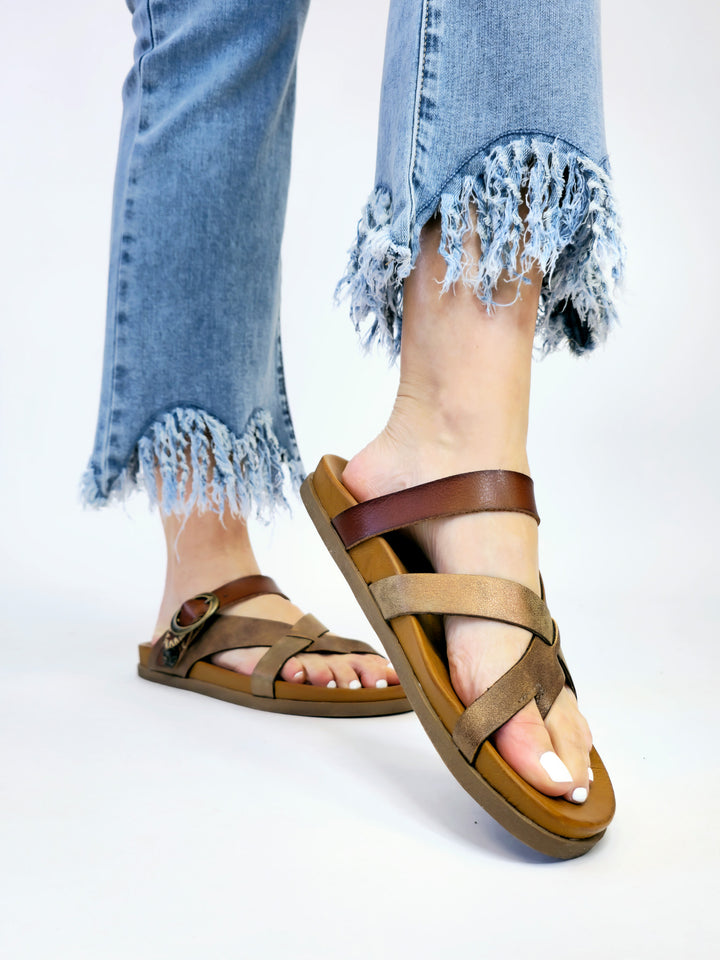 BLOWFISH LILAC SANDALS - WALNUT