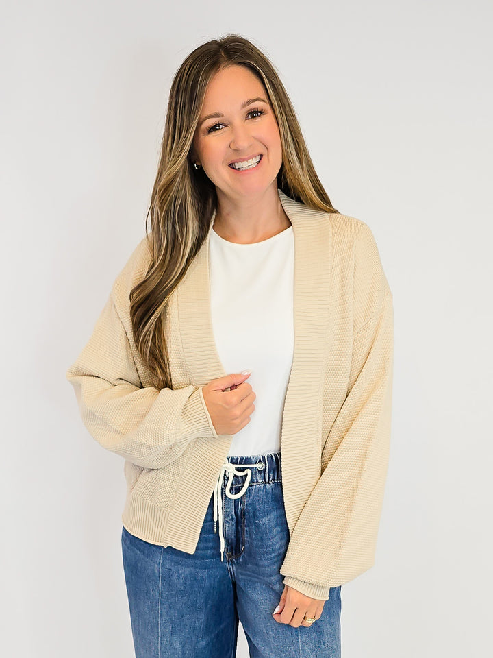 OPEN FRONT BUBBLE SLEEVE KNIT CARDIGAN - SAND