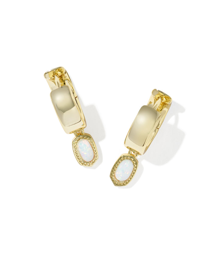 KENDRA SCOTT MINI ELLIE WIDE HUGGIE EARRINGS - GOLD BRIGHT WHITE OPAL