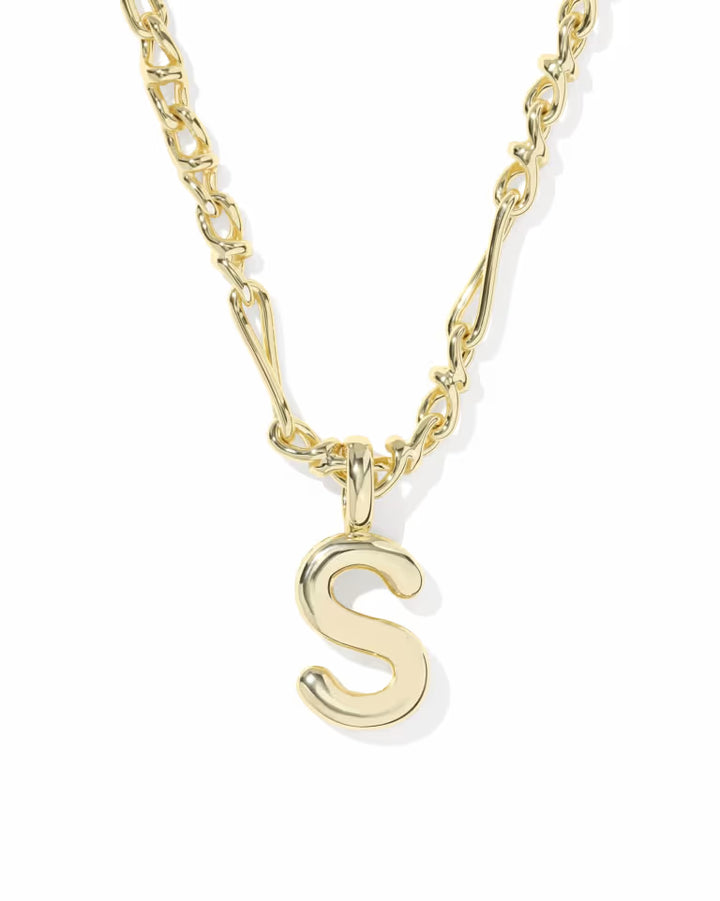KENDRA SCOTT BUBBLE LETTER S SHORT PENDANT NECKLACE - GOLD