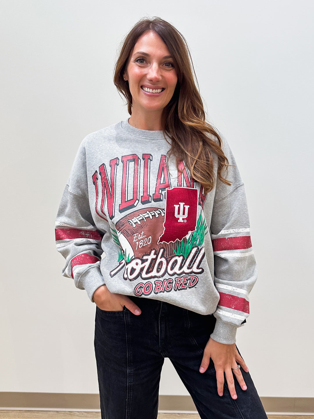 IU MULTIMEDIA OVERSIZED FLEECE SWEATSHIRT - HEATHER GRAY