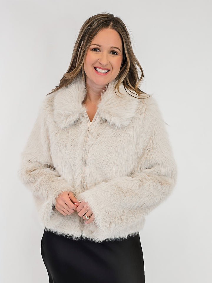 ZIP UP FUR JACKET - CHAMPAGNE