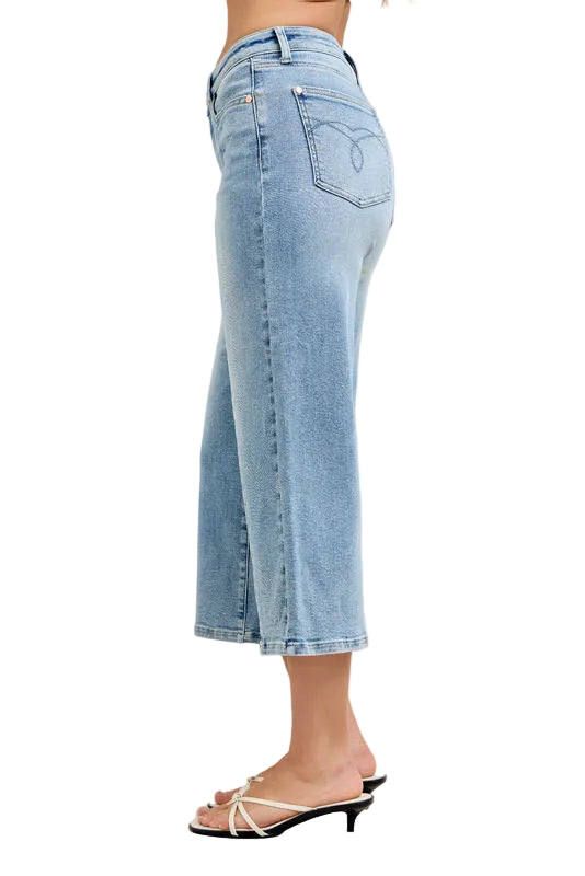 JUDY BLUE MR WIDE FRONT SEAM CROP JEANS - 24.5" INSEAM - LIGHT