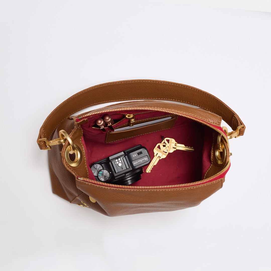 HAMMITT BRYANT MEDIUM SHOULDER BAG - MAHOGANY PEBBLE/GOLD RED ZIP