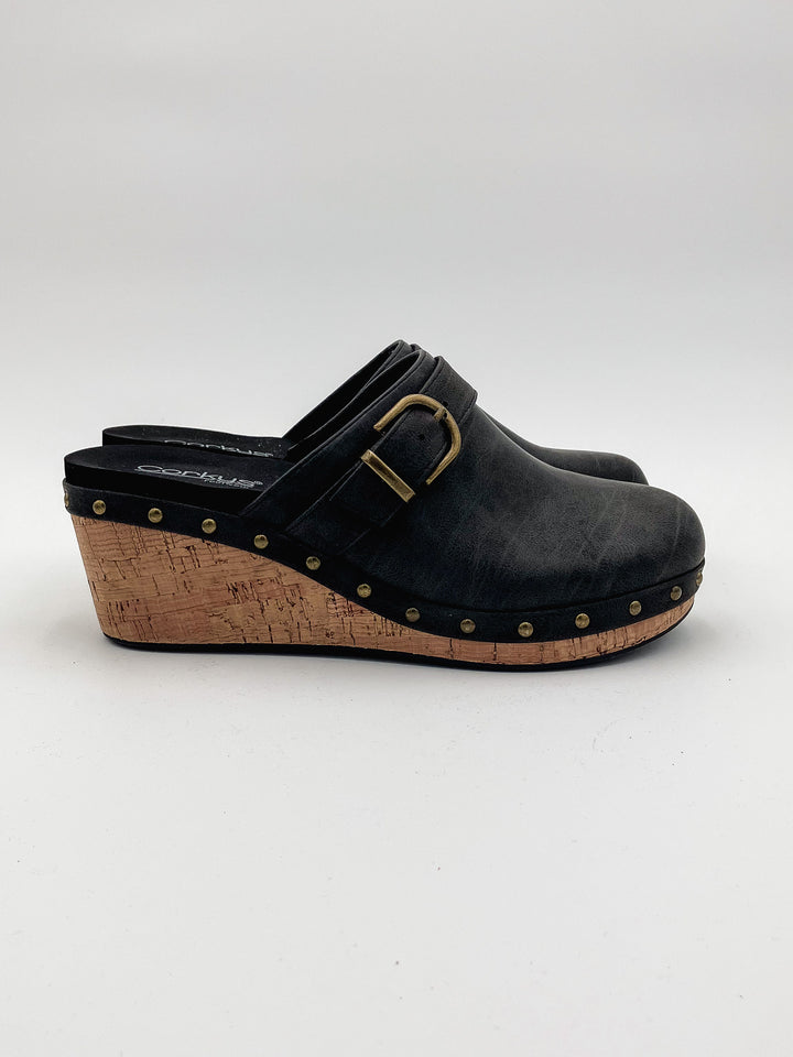 CORKY'S 'WHO KNEW' WEDGE CLOG - BLACK