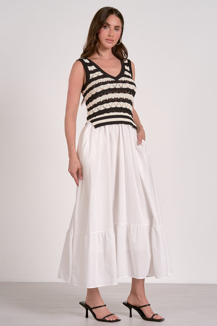 SLEEVELESS V-NECK MIDI DRESS COMBO - WHITE/BLACK